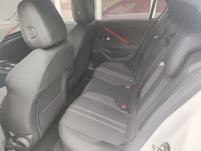 Opel Astra Vorführwagen