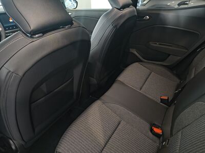 Mitsubishi Colt Tageszulassung