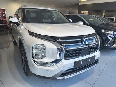 Mitsubishi Outlander Tageszulassung Mitsubishi Outlander Tageszulassung