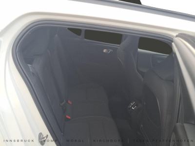 Volvo EX40 Vorführwagen