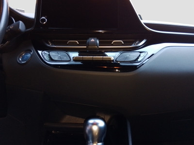 Toyota C-HR Gebrauchtwagen