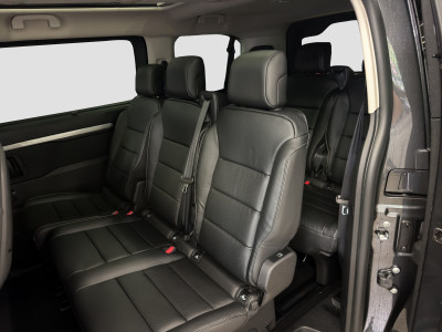 Peugeot Traveller Vorführwagen