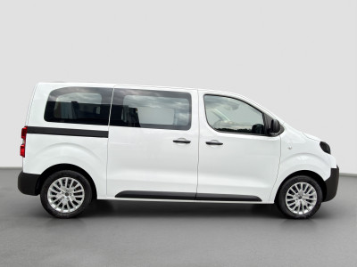 Peugeot Traveller Vorführwagen