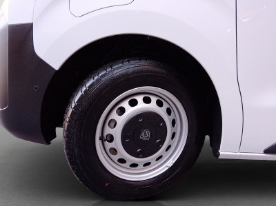 Peugeot Traveller Vorführwagen