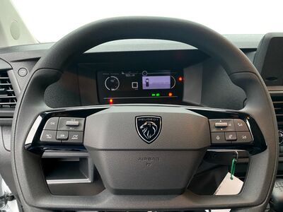 Peugeot Expert Vorführwagen