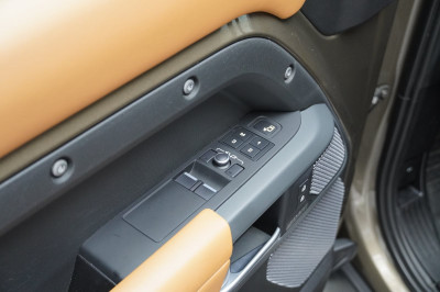 Land Rover Defender Gebrauchtwagen