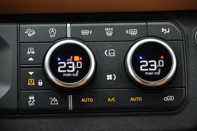 Land Rover Defender Gebrauchtwagen