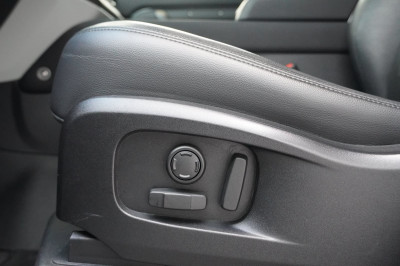 Land Rover Defender Gebrauchtwagen