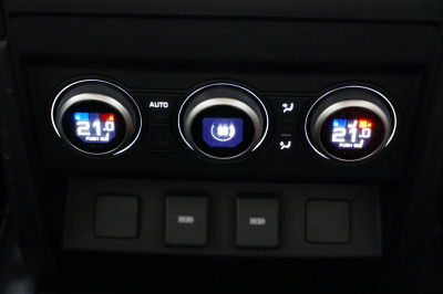 Land Rover Defender Gebrauchtwagen