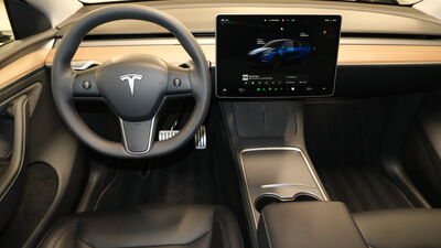 Tesla Model Y Gebrauchtwagen
