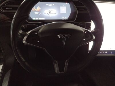 Tesla Model S Gebrauchtwagen