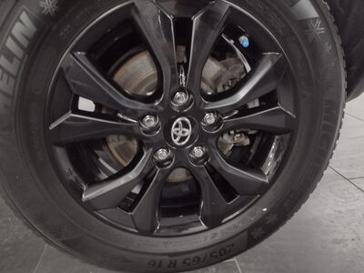 Toyota Yaris Cross Gebrauchtwagen