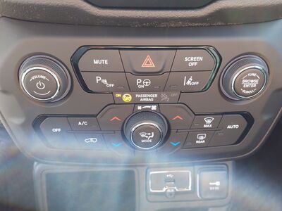 Jeep Renegade Vorführwagen