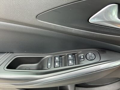 Opel Grandland X Gebrauchtwagen Opel Grandland X Gebrauchtwagen