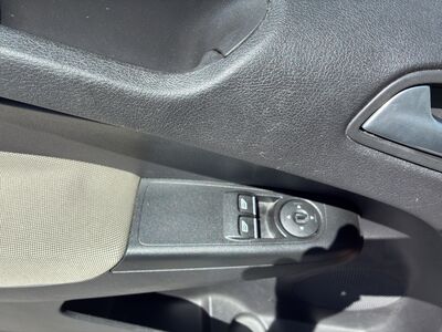 Ford Tourneo Courier Gebrauchtwagen Ford Tourneo Courier Gebrauchtwagen