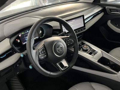 MG MG5 Vorführwagen