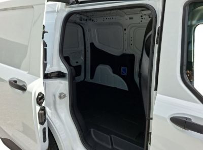 Ford Transit Courier Vorführwagen