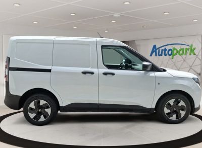 Ford Transit Courier Vorführwagen