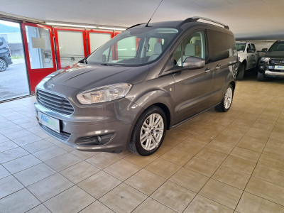 Ford Tourneo Courier Gebrauchtwagen