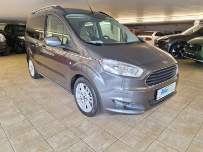 Ford Tourneo Courier Gebrauchtwagen