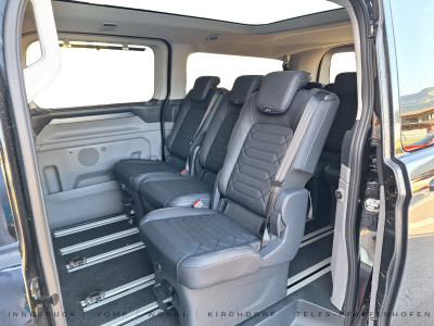 Ford Tourneo Custom Neuwagen