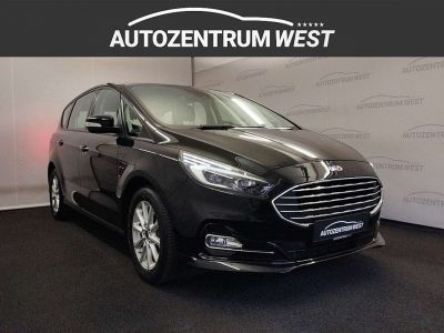 Ford S-MAX Gebrauchtwagen