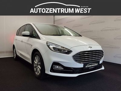 Ford S-MAX Gebrauchtwagen