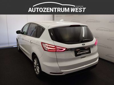 Ford S-MAX Gebrauchtwagen