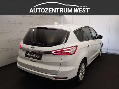 Ford S-MAX Gebrauchtwagen