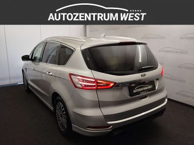 Ford S-MAX Gebrauchtwagen