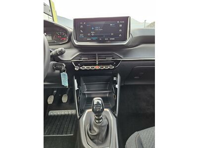 Peugeot 2008 Jahreswagen Peugeot 2008 Jahreswagen