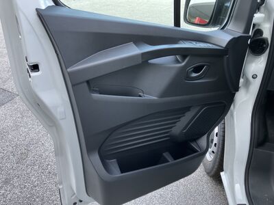 Nissan Primastar Gebrauchtwagen