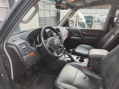 Mitsubishi Pajero Gebrauchtwagen Mitsubishi Pajero Gebrauchtwagen