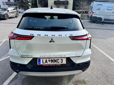 Mitsubishi Grandis Vorführwagen