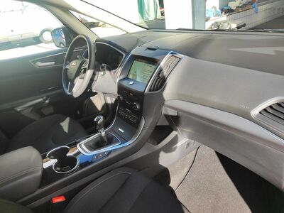 Ford S-MAX Gebrauchtwagen