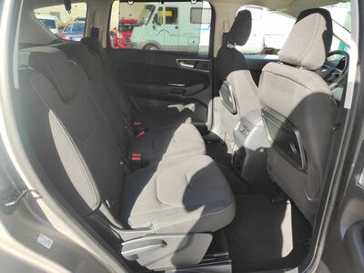 Ford S-MAX Gebrauchtwagen