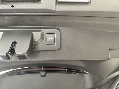 Mitsubishi Grandis Neuwagen Mitsubishi Grandis Neuwagen