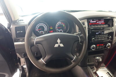 Mitsubishi Pajero Gebrauchtwagen Mitsubishi Pajero Gebrauchtwagen