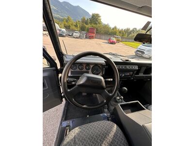 Land Rover Defender Gebrauchtwagen