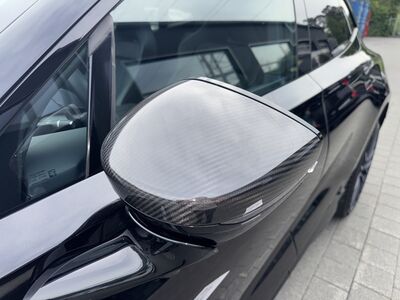 Aston Martin DBX Gebrauchtwagen Aston Martin DBX Gebrauchtwagen