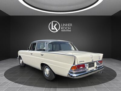 Mercedes-Benz 220 Gebrauchtwagen Mercedes-Benz 220 Gebrauchtwagen