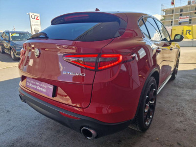 Alfa Romeo Stelvio Gebrauchtwagen