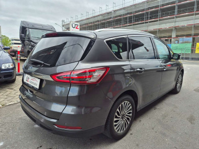Ford S-MAX Gebrauchtwagen