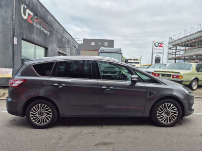Ford S-MAX Gebrauchtwagen