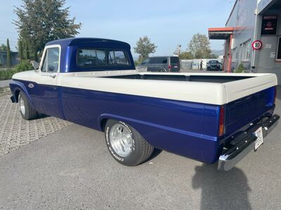 Ford F 100 Oldtimer Ford F 100 Oldtimer