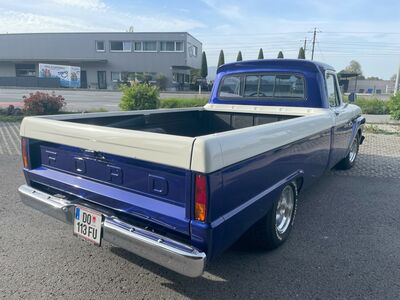 Ford F 100 Oldtimer Ford F 100 Oldtimer