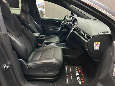 Tesla Model X Gebrauchtwagen