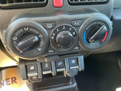 Suzuki Jimny Gebrauchtwagen Suzuki Jimny Gebrauchtwagen