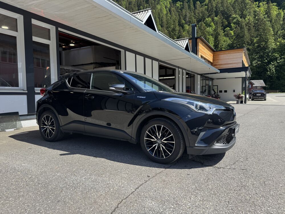 Toyota C-HR Gebrauchtwagen