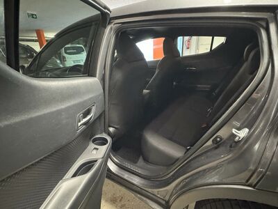 Toyota C-HR Gebrauchtwagen